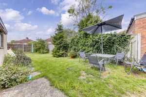 garden- click for photo gallery